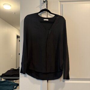 Vince 100% Silk Picot Edge Blouse Black‎